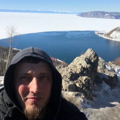 Павел Бажин